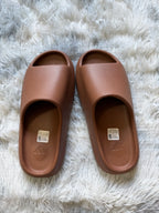 Yeezy Slide