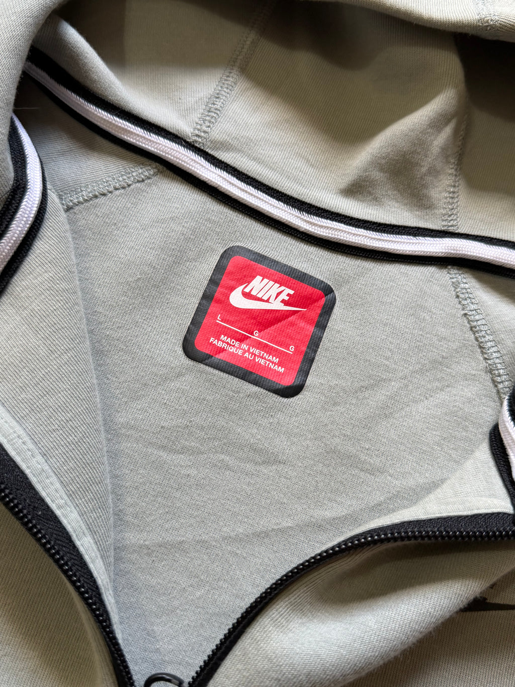 Nike Tech