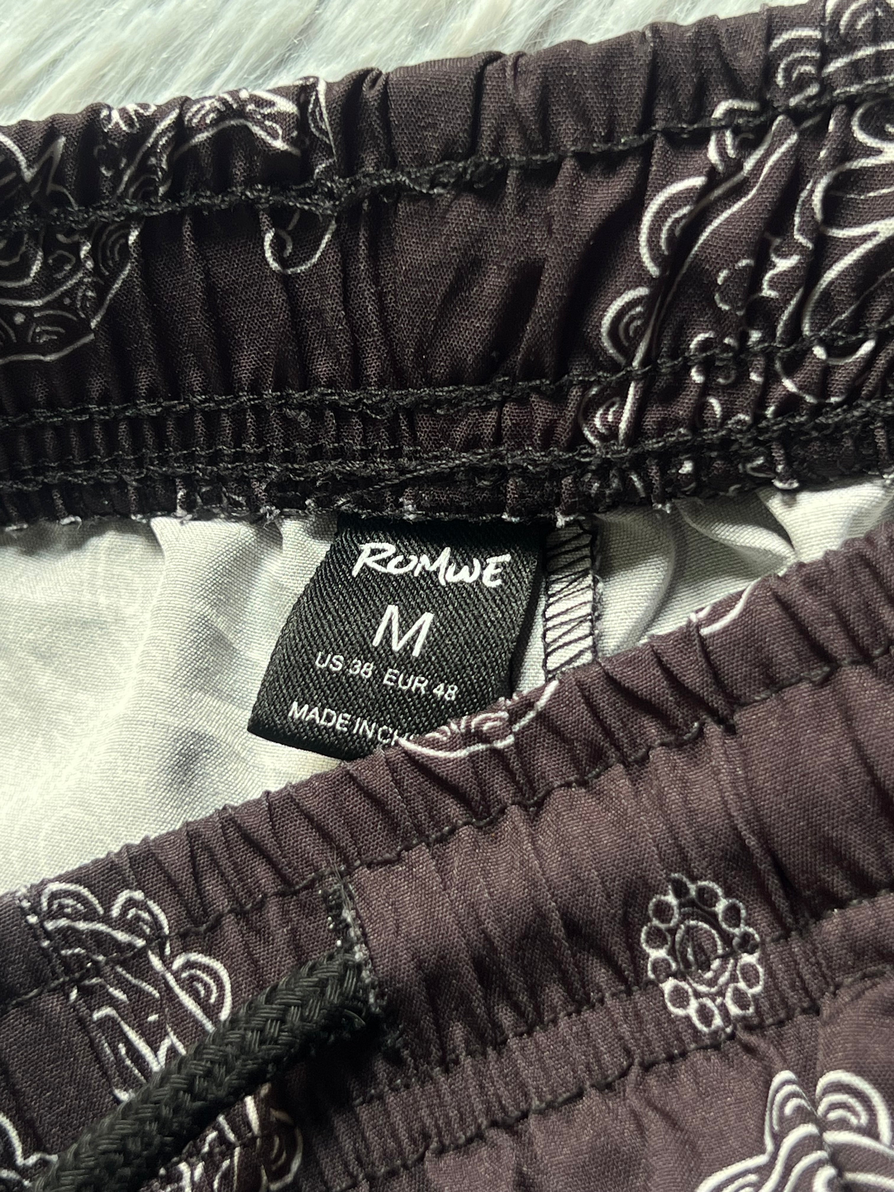 ROMWE Short