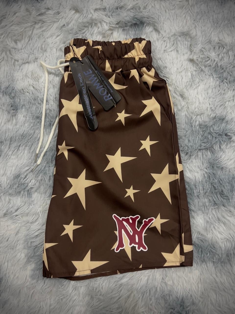 ROMWE Shorts / NEW